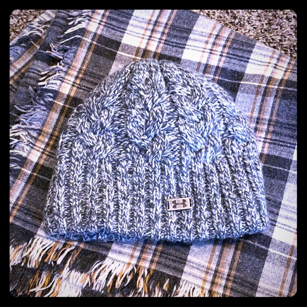 Under Armor winter hat fleece lined